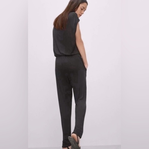 Babaton Aritzia Donnie Black Cap Sleeve Sleeveless Jumpsuit Boiler Utility Suit - Picture 16 of 17